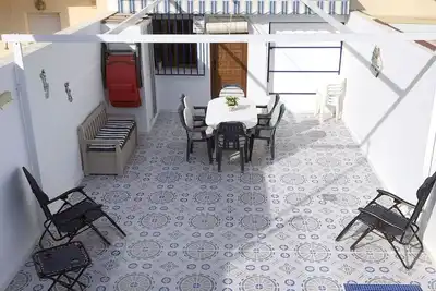 Image de Casa Isa 1. Rent our Spanish home. 4 minutes walk to the beach / marina
