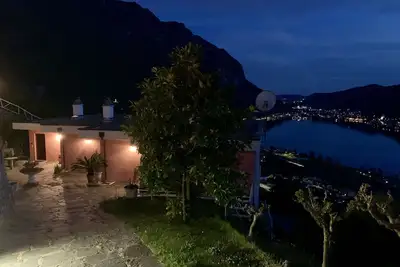 Image de Spectacular view on the Lake Lugano -Three-Rooms Apartment