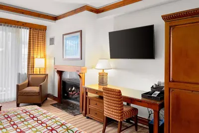 Image de Luxury Studio Ski-in Ski-Out, Hiking, Mtn Biking, Golf, Fishing