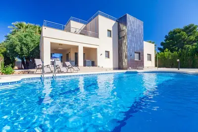 Modern Villa in Cabo Roig