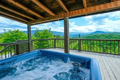 Image de Panoramic Mountain View Cabin Rental-Hot Tub-outdoor Kitchen-No. 1 Mountain View