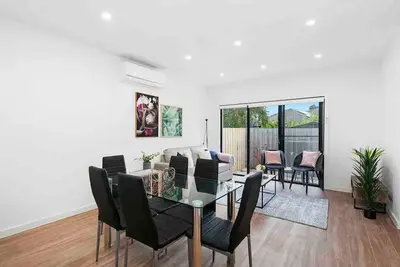 Image de Domi Rentals - The Hampton Homes
