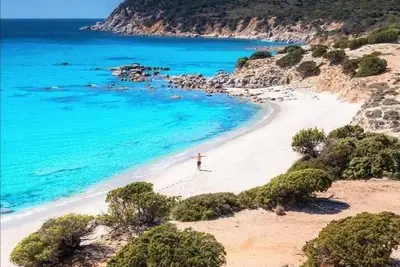 Image de Villasimius dans le village balnéaire privé villa de location pour Août / Septembre