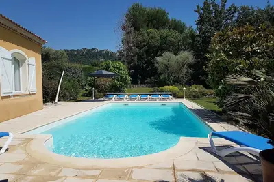 Image de Villa La Soulère 5☆ Piscine, intimité, détente, beaucoup de charme