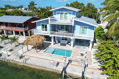 Image de Group Therapy | 3 bed, 2 bath home w\/ new pool, quick ocean access