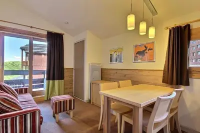 Image de Studio-cabine chaleureux pour 4 pers. à 50m des pistes, balcon, ascenseur