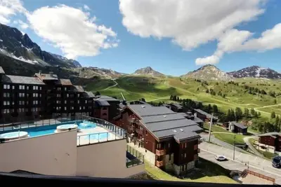Image de Grand 3 pièces avec balcon, proche des pistes et commerces