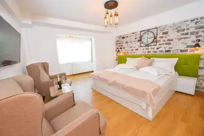 Elegance Studio - Cismigiu Gardens - Flat Tv - Free Wifi - Panoramic View