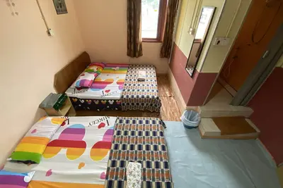 Image de Family Room 2 Queen Bed\/ 4 pax with Aircond ( bajet Murah )