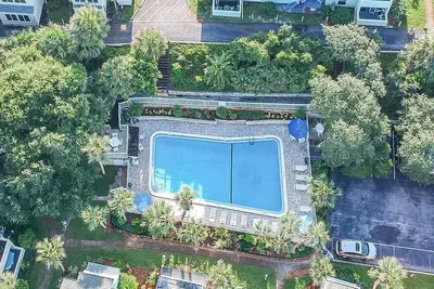 Image de Spacious Townhome on the Beach ~ Pool ~ Beach Boardwalk