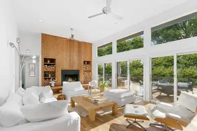 Image de Hip & Stylish East Hampton Getaway