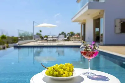 4 bedroom Sea view villa in Protaras