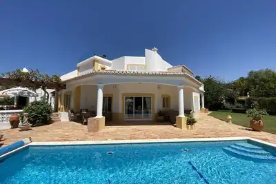 Villa de luxe 5 chambres avec vue sur le golf