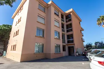 Image de Joli appartement pour 4 personnes avec Wifi, Tv, balcon et parking
