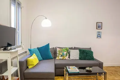 Image de Lovely and chic 1 Bed apt next to Atocha