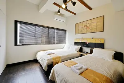 Image de Abenosuji Yes a twostory retro tenement with a - Abenosuji / Osaka ĹŚsaka