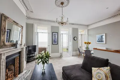 Image de Beach View - Direct Sea Views, balcony