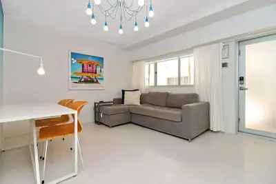 Image de Roami at 250 Collins | Pool | Next to Beach |1 Bed