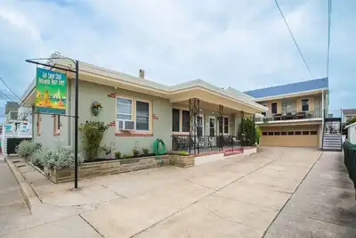 Image de Kiwi's Cottage, 1. 5 Blocks to Beach and Boardwalk, Pet Friendly