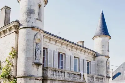 Image de La Maison de vos Rêves, Vignes du Bordelais, Piscine, Océan