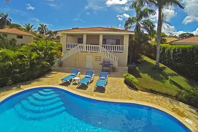 Image de 3bd guest-friendly villa with private pool near Sosua clubs\/restaurants