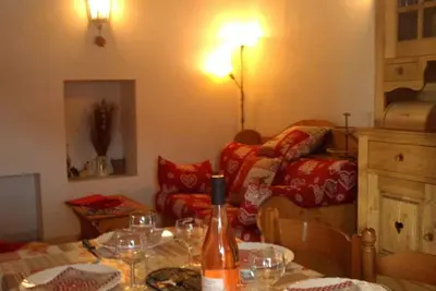 Image de Maison d'Augustin, chalet gentiane, 4/5 pers, 2 chambres, 3*, terrasse, Savoie,
