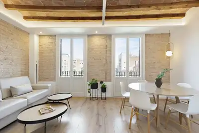 Image de Appartement confortable et fonctionnel sur la Plaza España