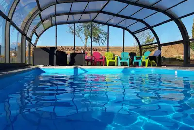 Image de Villa**** face à la mer avec piscine chauffée et couverte