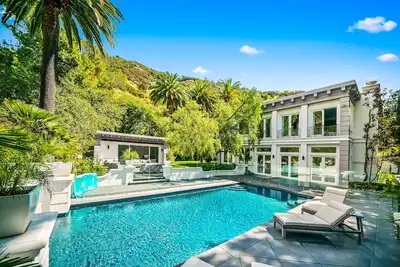 Image de 6bd/6. 5ba Newly Renovated Estate - Beverly Hills