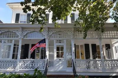Image de Classic Cape May House Celebrating 135 years of history!