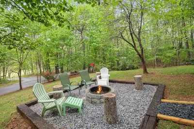 Image de Wander Inn - Mr Lake Lure Vacation Rentals