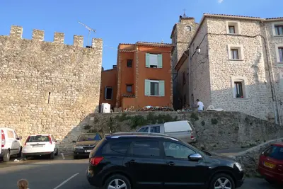 Image de Small village house with terrace in Montmeyan