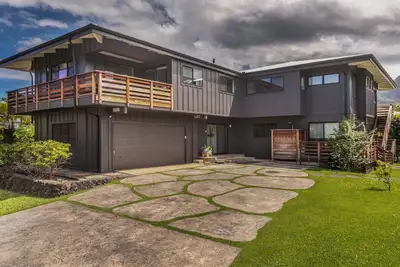 Image de Walking Distance to Hanalei bay with A\/C, Hot Tub and Sauna