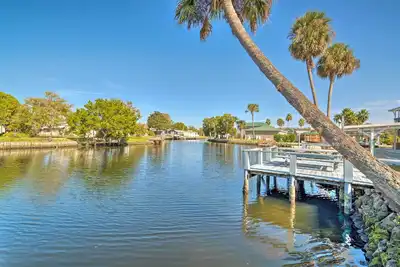 Image de Retreat on the River w\/ Boat Dock, Porch, & Grill!