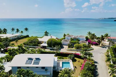 Image de Lovely holiday villa  with swimming pool, very close to the beach.