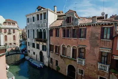 Image de Ca Zulian - awesome canal view close to the main sights Ac and WiFi