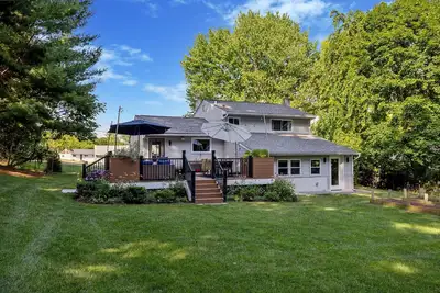 Image de Modern Mid-Century Family Retreat