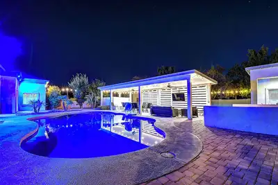Image de Scottsdalestays: 9br/6ba Luxury Estate with Pool, Hot Tub & Resort Amenities