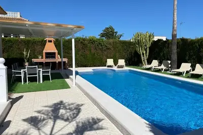 Image de Enjoy a charming villa
