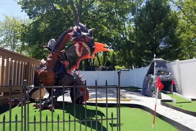 Image de ★Dragon’s Lair★Private Home w/ Arcade & Minigolf★