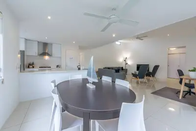 Image de Sands Beach House A - beachside/wifi/dog friendly