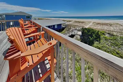 Image de Perse-vear-ance | Oceanfront in Topsail!