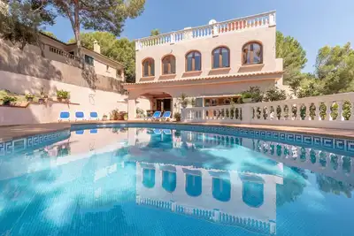 Image de Superbe villa \"Costa de Blanes\" avec piscine, terrasse, Wi-Fi et climatisation