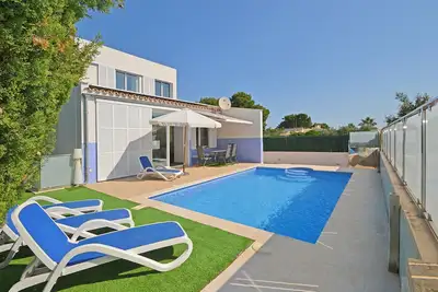 Image de Dj's House - Villa moderne et élégante en bord de mer à Mallorca