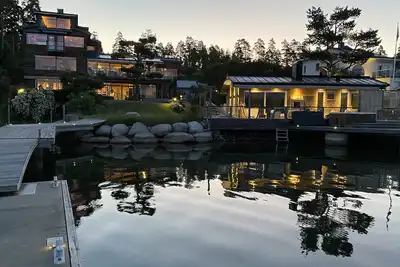 Image de Koi Villa By Mr Charles