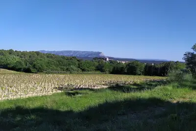 Image de Appartement agréable 2 chambres avec jardinet/piscine, proximité Aix-en-Provence