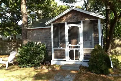 Image de 2-Niché dans les pins au coeur de Cape Cod
