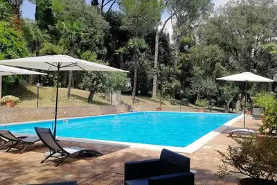 Image de 2-person apartment in a farmhouse with swimming pool