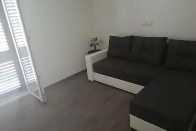Appartement d'une chambre avec le balcon et la vue sur le mer Zavala, Hvar (A-128-e)