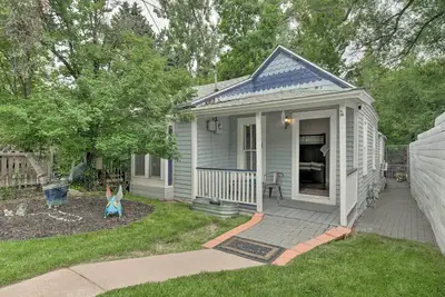 Image de Creekside Home w/ Patio, Walk to Manitou Incline!